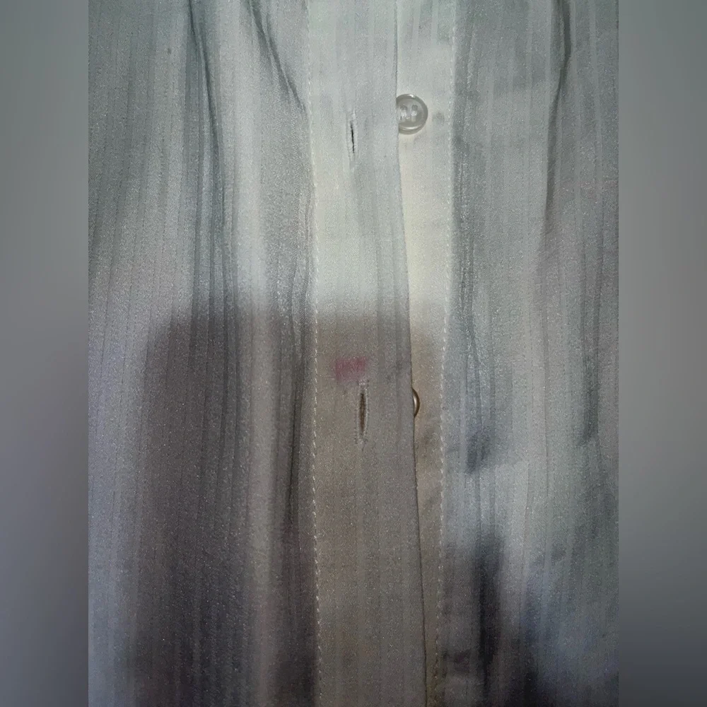 H&M button down - Picture 2 of 5